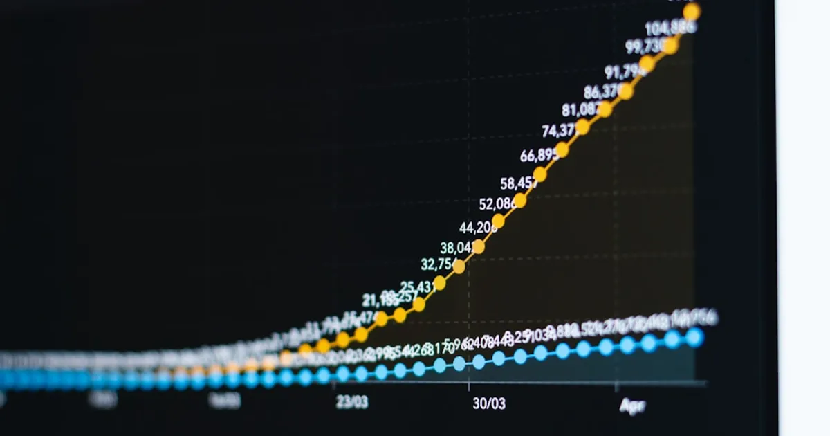 HN Debates AI Bubble as Compute Costs Burn Startups