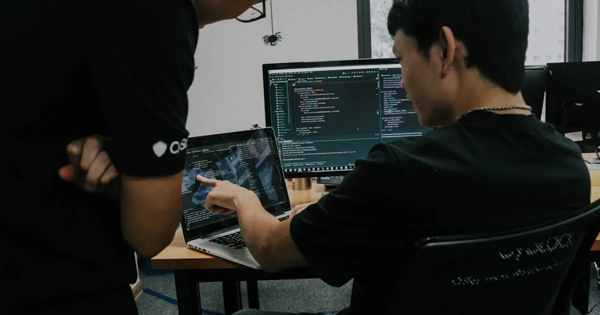 Omar orchestrates 100 AI coding agents from your terminal
